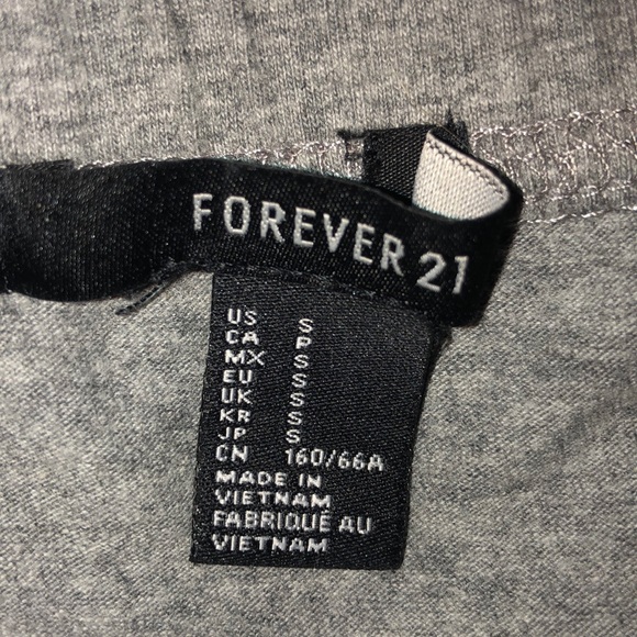 Plain gray Forever 21 pencil skirt - Picture 2 of 2